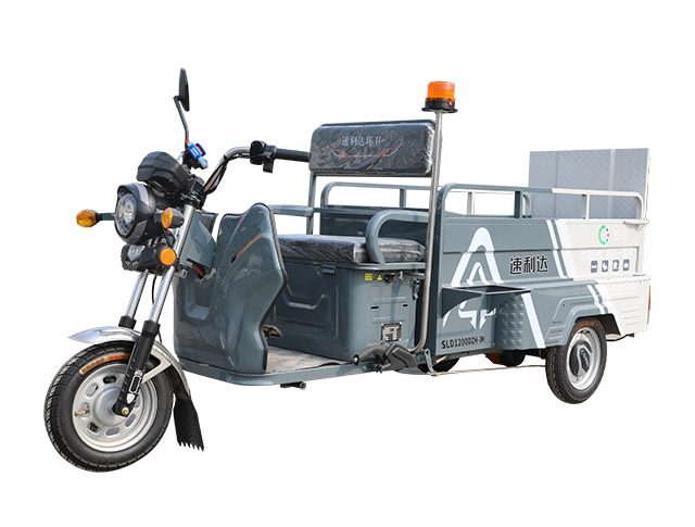 聊城雙桶垃圾轉(zhuǎn)運車（公告款）